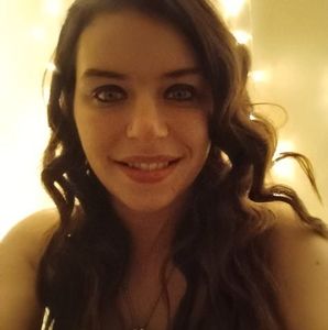 Meet your Posher, Helen